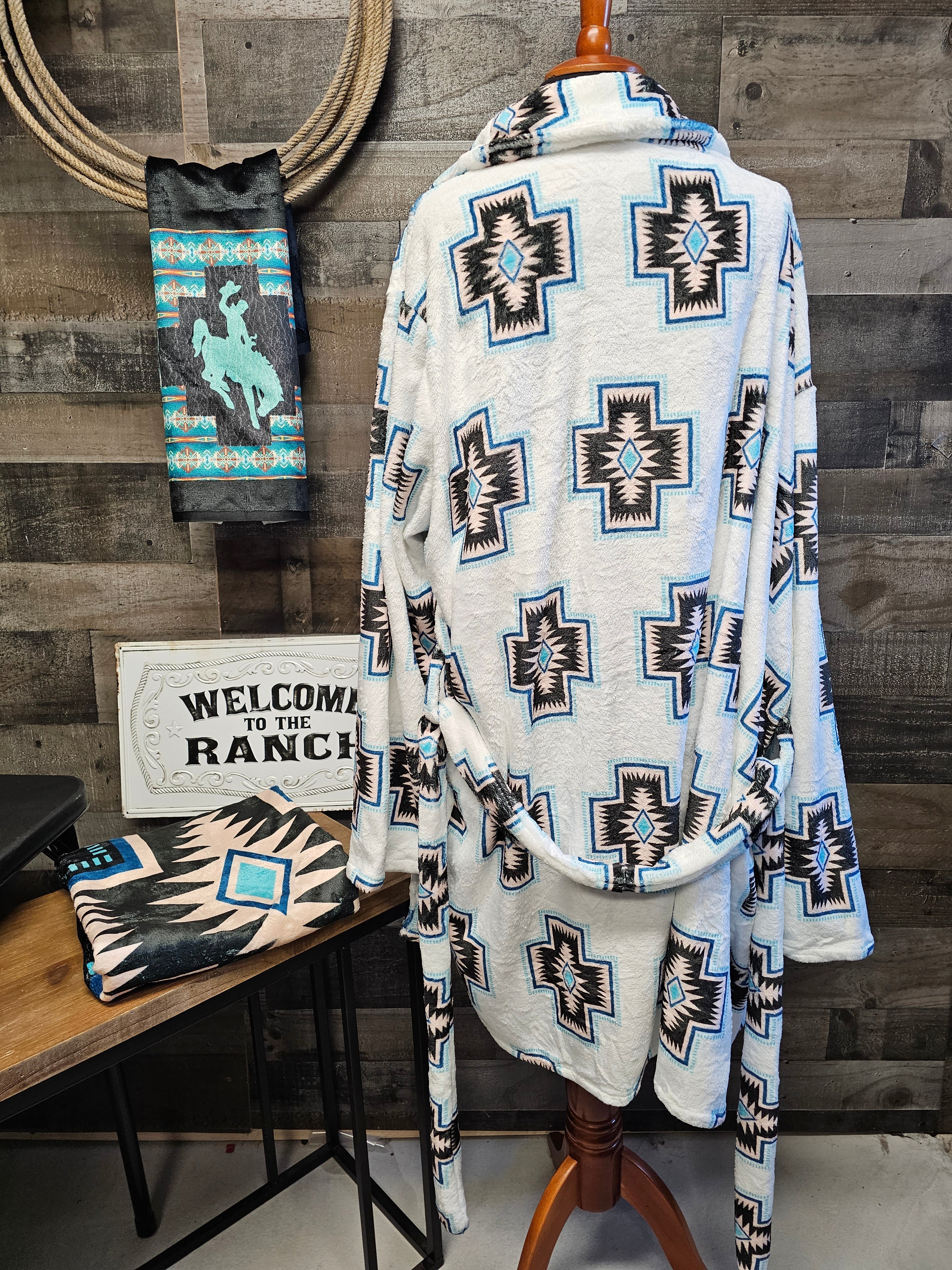 Southwestern Cross Women's Western Bath Robe
